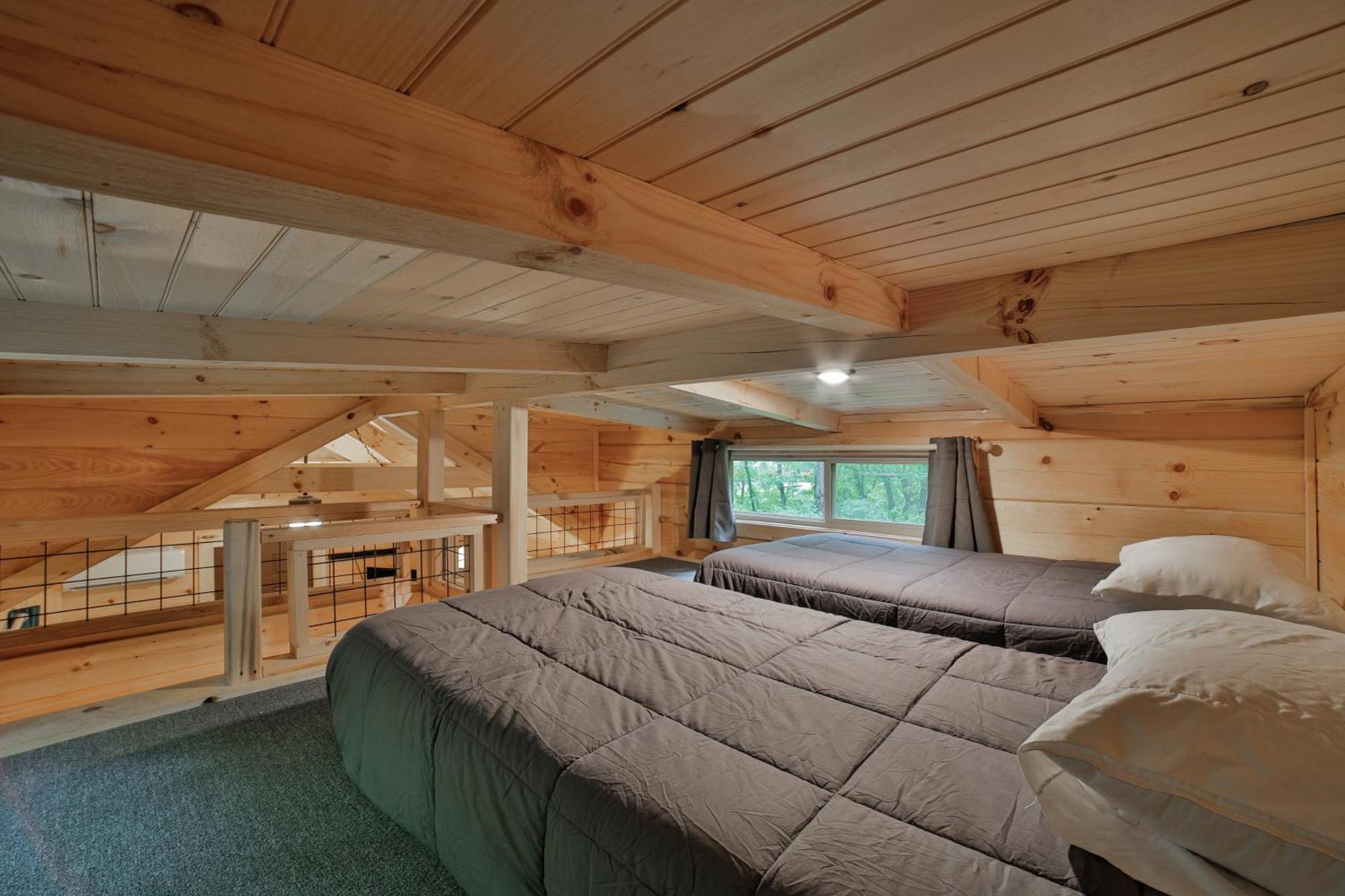 Tiny Cabin Village Private Hot Tub Lynda Cabin 查塔努加 外观 照片