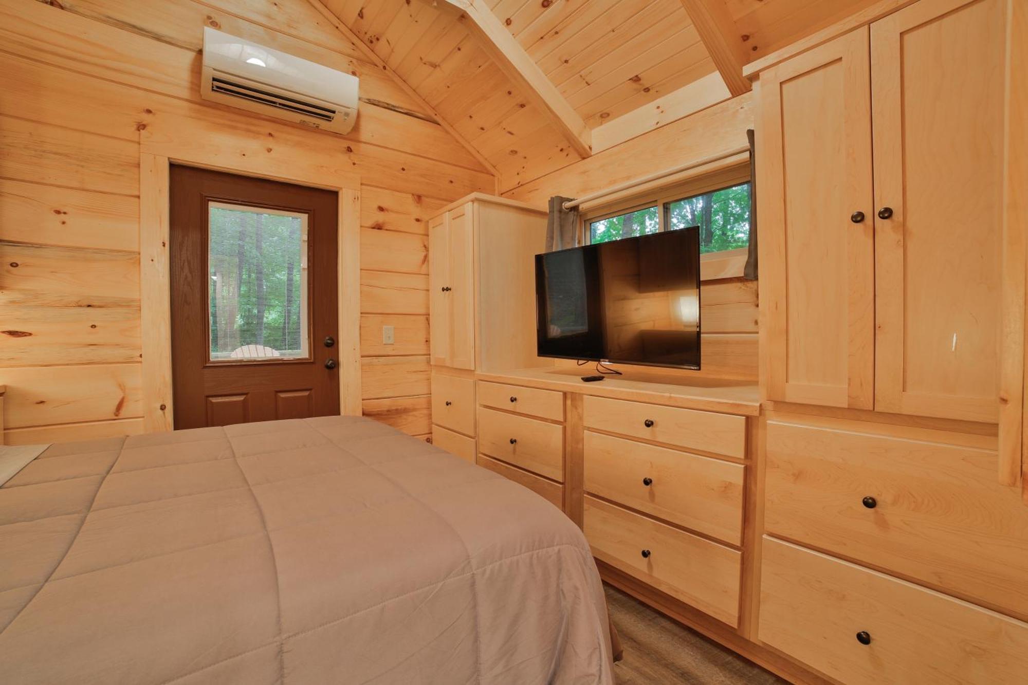 Tiny Cabin Village Private Hot Tub Lynda Cabin 查塔努加 外观 照片
