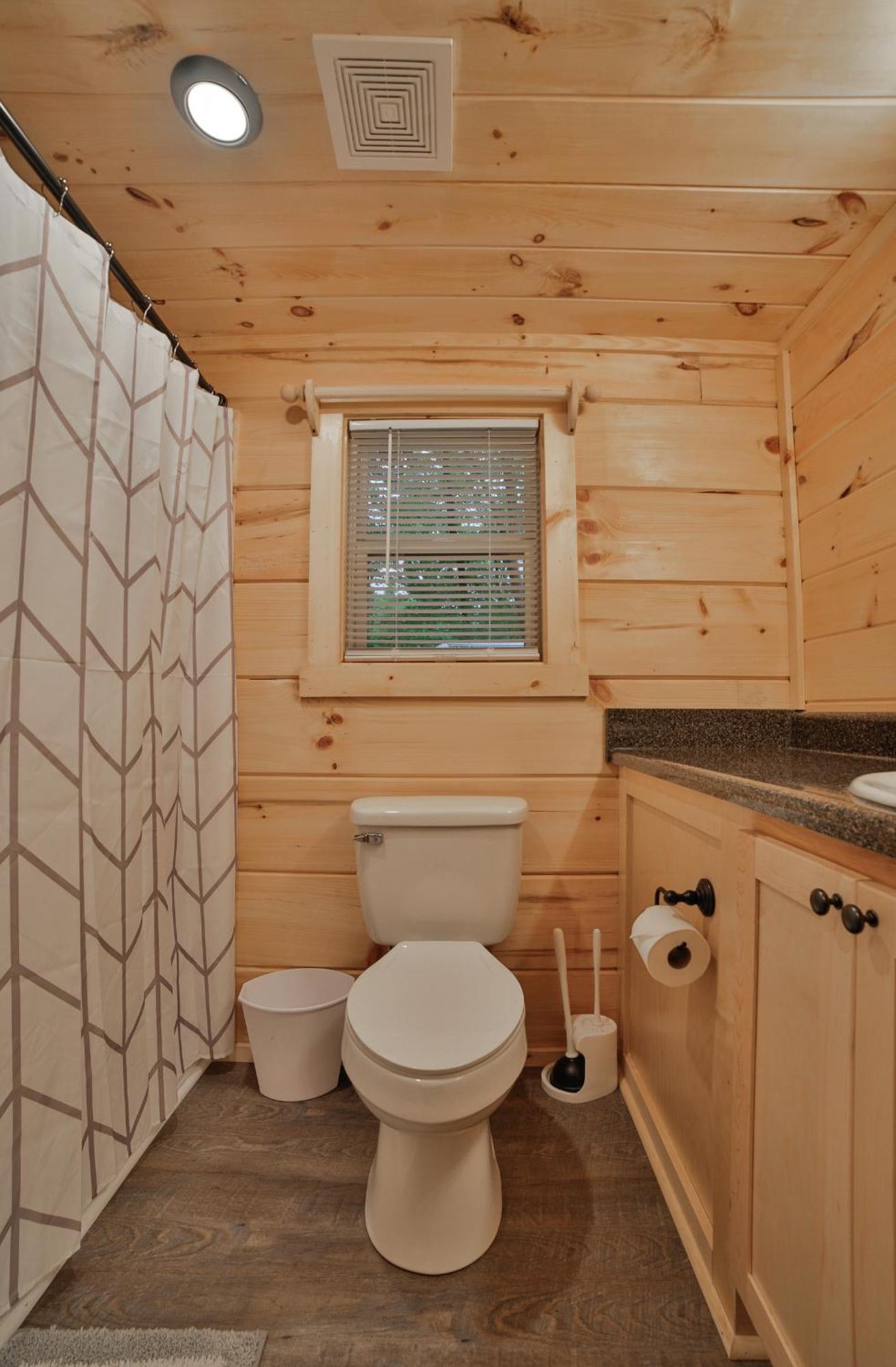 Tiny Cabin Village Private Hot Tub Lynda Cabin 查塔努加 外观 照片